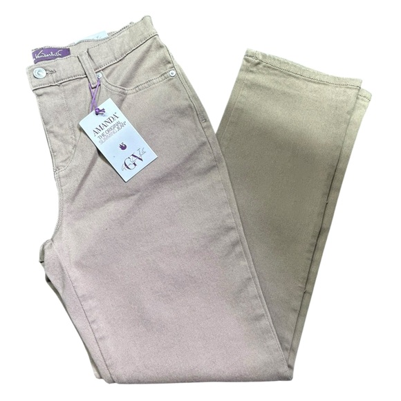 GLORIA VANDERBILT Amanda the original slimming Jean hazelnut size 6 short NWT - Picture 1 of 10